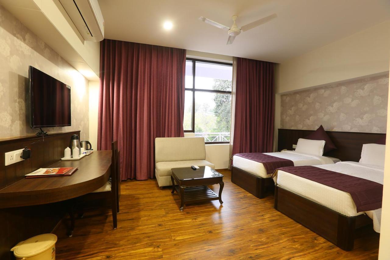 Hotel The Great Ganga Rishīkesh Dış mekan fotoğraf